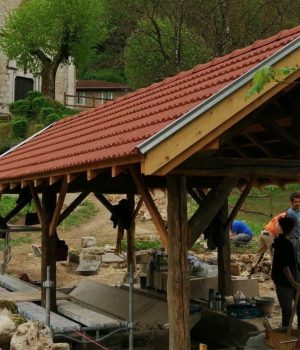 Restauration-patrimoine-lavoir-saint-gervais-isere-Aplomb-isere-38